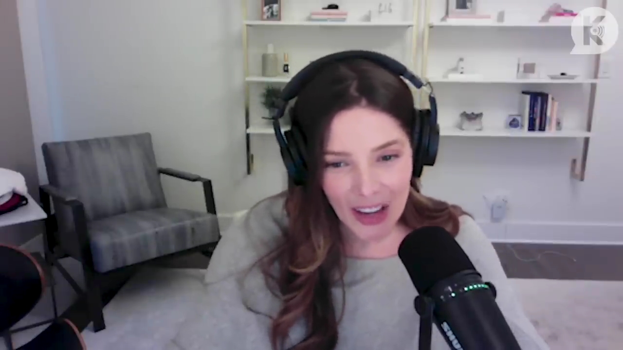 Ashley-Greene-dot-nl_TheTwilightEffect-TwihardForeverFandom2633.jpg