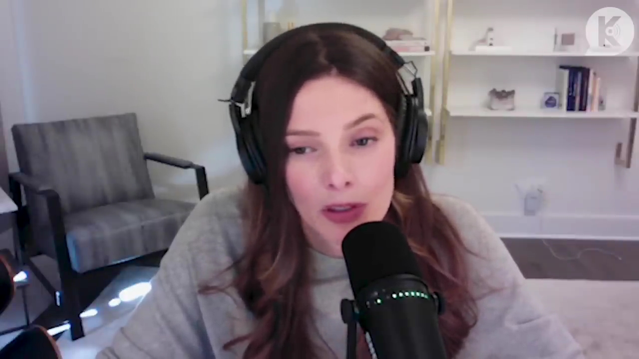 Ashley-Greene-dot-nl_TheTwilightEffect-TwihardForeverFandom2753.jpg Ashley-Greene-dot-nl_TheTwilightEffect-TwihardForeverFandom2753.jpg