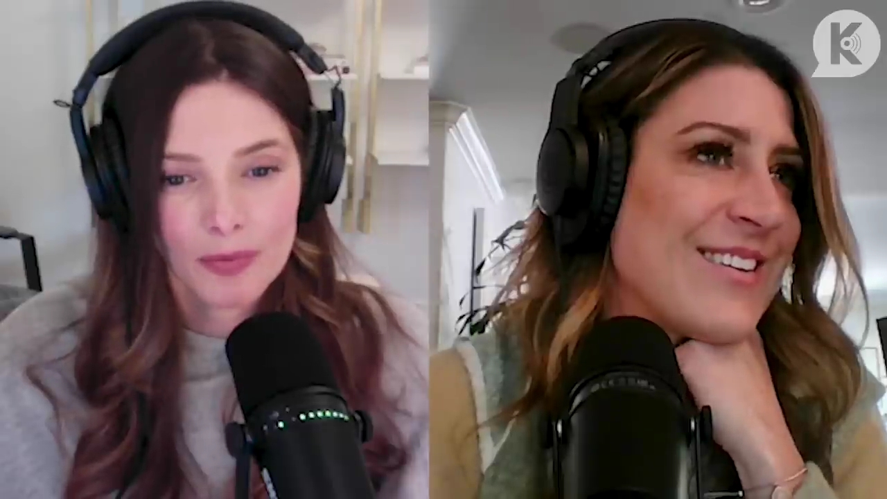 Ashley-Greene-dot-nl_TheTwilightEffect-TwihardForeverFandom2773.jpg Ashley-Greene-dot-nl_TheTwilightEffect-TwihardForeverFandom2773.jpg