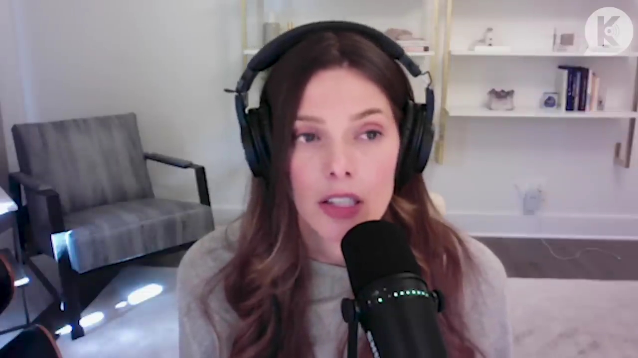 Ashley-Greene-dot-nl_TheTwilightEffect-TwihardForeverFandom2981.jpg Ashley-Greene-dot-nl_TheTwilightEffect-TwihardForeverFandom2981.jpg