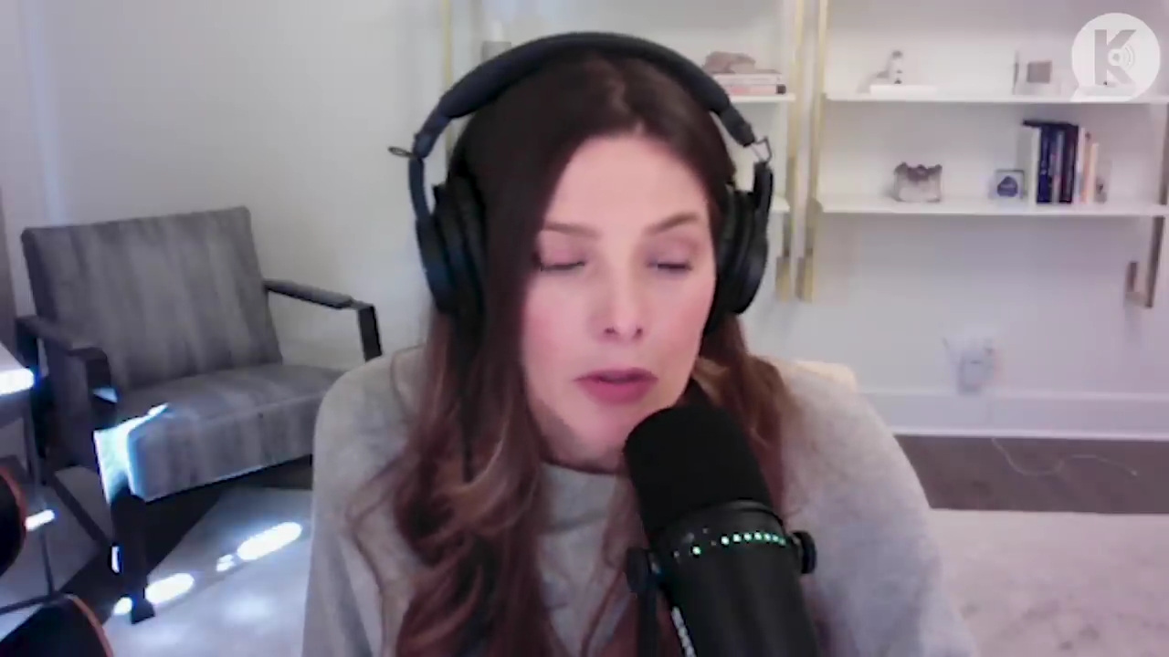 Ashley-Greene-dot-nl_TheTwilightEffect-TwihardForeverFandom3084.jpg Ashley-Greene-dot-nl_TheTwilightEffect-TwihardForeverFandom3084.jpg