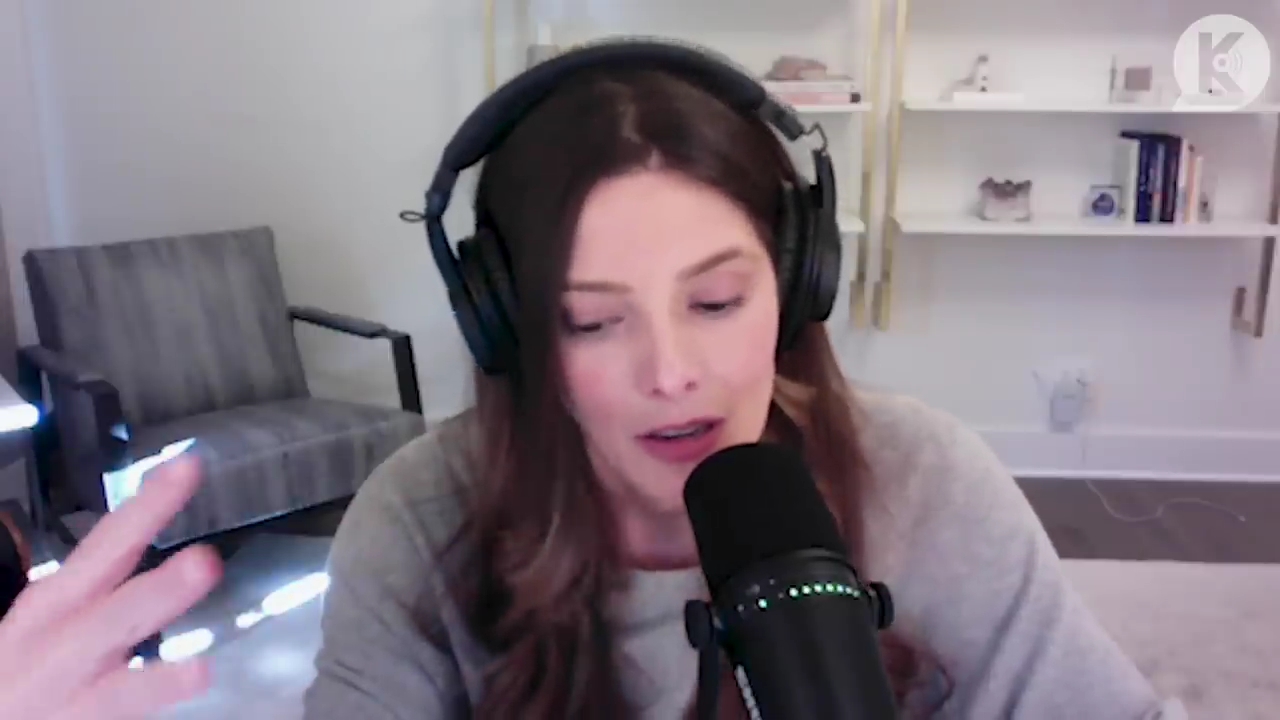 Ashley-Greene-dot-nl_TheTwilightEffect-TwihardForeverFandom3140.jpg