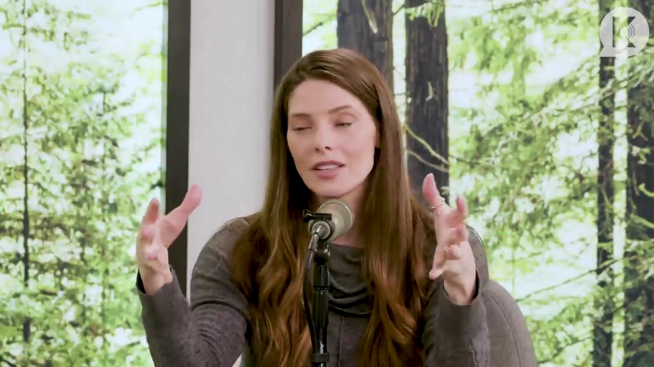 Ashley-Greene-dot-nl_TheTwilightEffect-TwilightCostumeDesignerWendyChuck0229.jpg Ashley-Greene-dot-nl_TheTwilightEffect-TwilightCostumeDesignerWendyChuck0229.jpg