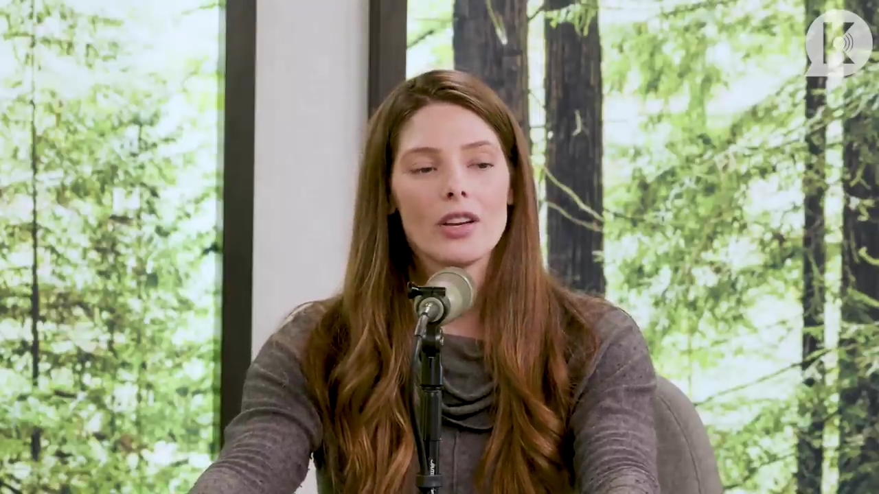 Ashley-Greene-dot-nl_TheTwilightEffect-TwilightCostumeDesignerWendyChuck0291.jpg Ashley-Greene-dot-nl_TheTwilightEffect-TwilightCostumeDesignerWendyChuck0291.jpg