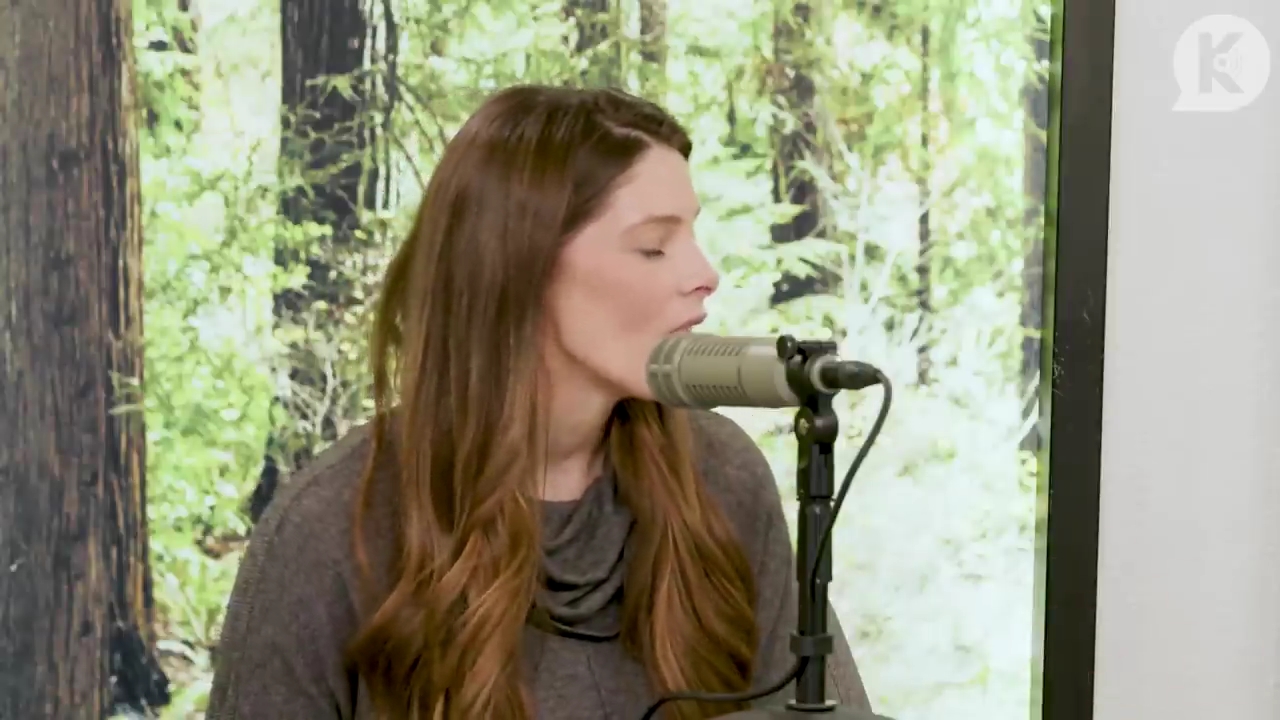 Ashley-Greene-dot-nl_TheTwilightEffect-TwilightCostumeDesignerWendyChuck0392.jpg Ashley-Greene-dot-nl_TheTwilightEffect-TwilightCostumeDesignerWendyChuck0392.jpg