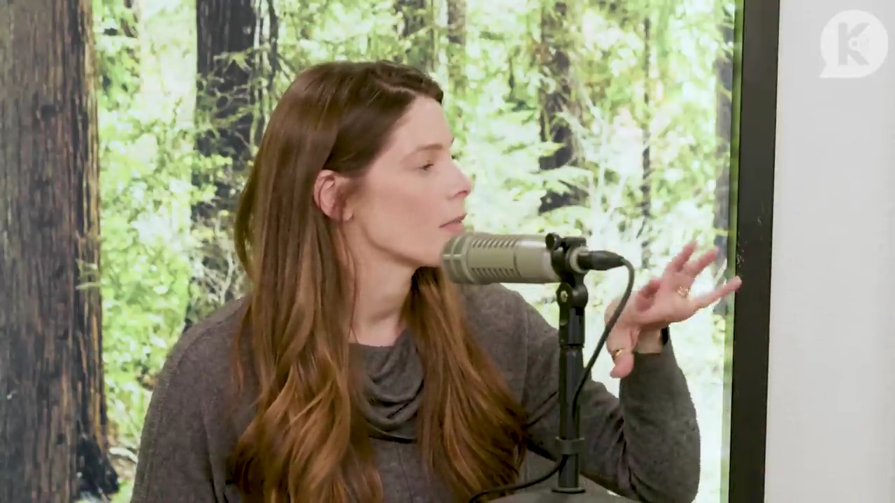 Ashley-Greene-dot-nl_TheTwilightEffect-TwilightCostumeDesignerWendyChuck0542.jpg Ashley-Greene-dot-nl_TheTwilightEffect-TwilightCostumeDesignerWendyChuck0542.jpg