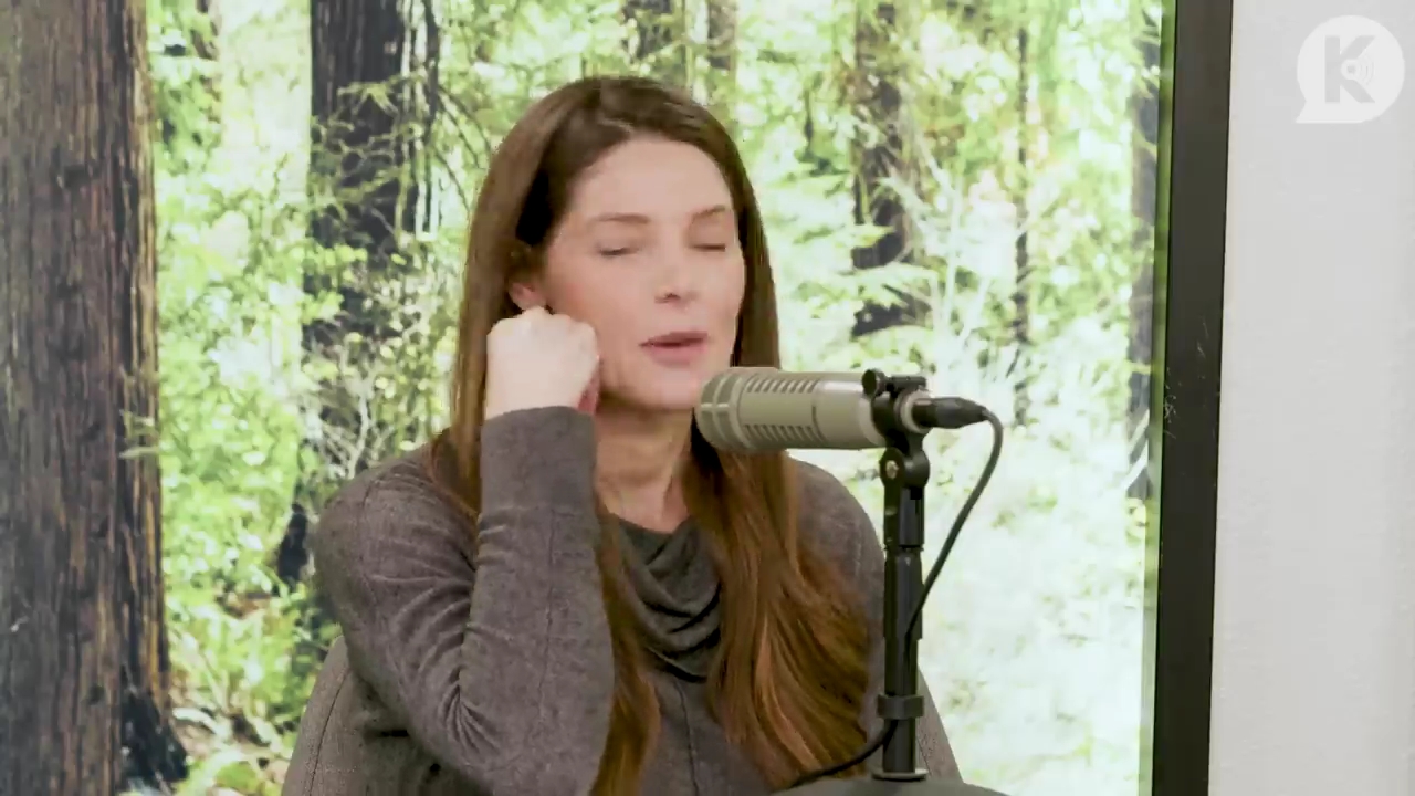 Ashley-Greene-dot-nl_TheTwilightEffect-TwilightCostumeDesignerWendyChuck0648.jpg Ashley-Greene-dot-nl_TheTwilightEffect-TwilightCostumeDesignerWendyChuck0648.jpg