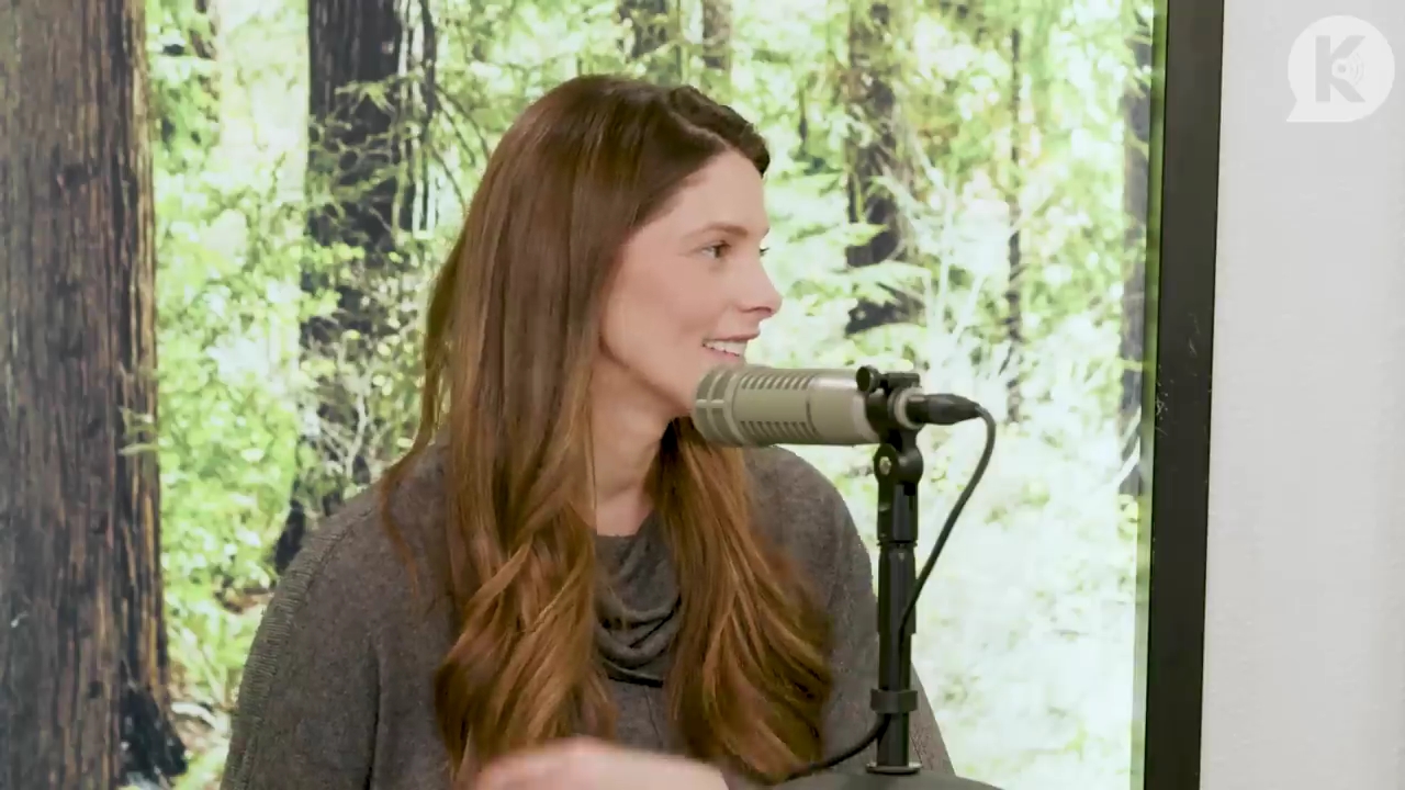 Ashley-Greene-dot-nl_TheTwilightEffect-TwilightCostumeDesignerWendyChuck0729.jpg Ashley-Greene-dot-nl_TheTwilightEffect-TwilightCostumeDesignerWendyChuck0729.jpg