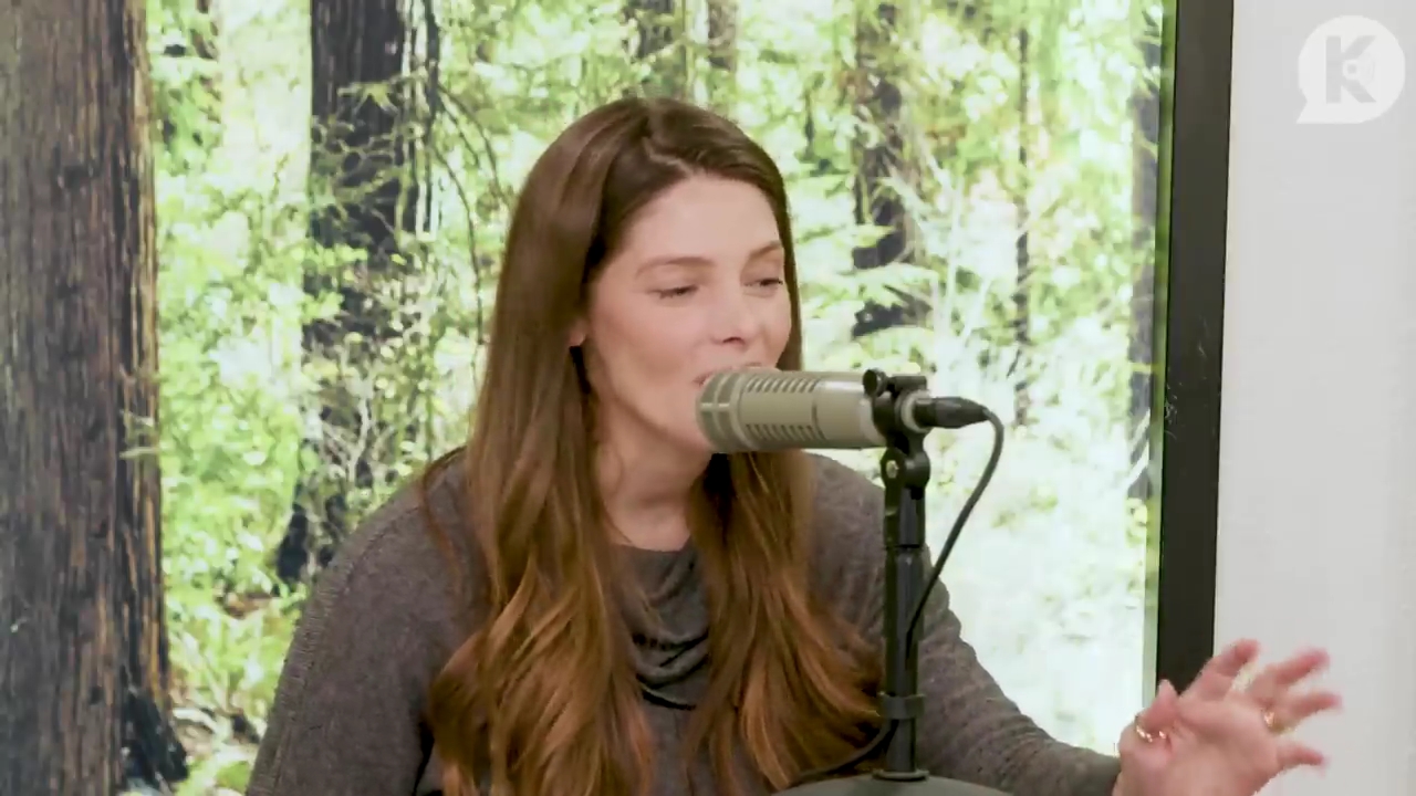 Ashley-Greene-dot-nl_TheTwilightEffect-TwilightCostumeDesignerWendyChuck0747.jpg Ashley-Greene-dot-nl_TheTwilightEffect-TwilightCostumeDesignerWendyChuck0747.jpg