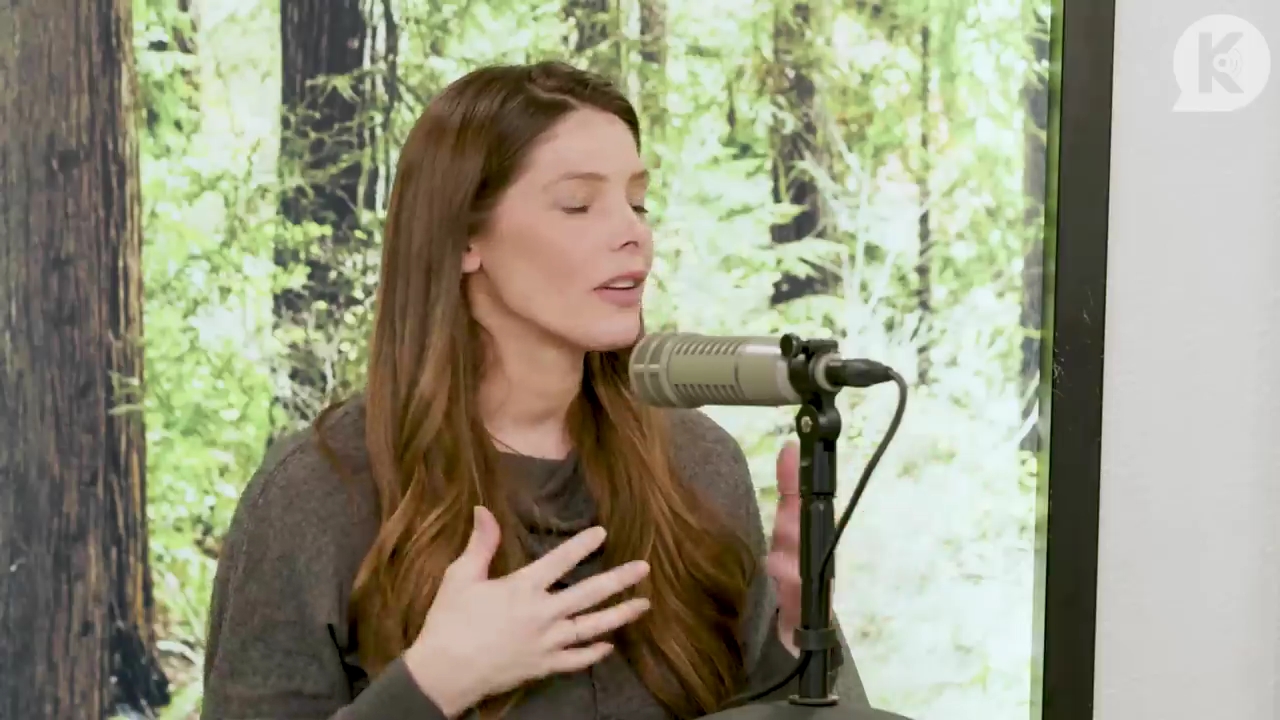 Ashley-Greene-dot-nl_TheTwilightEffect-TwilightCostumeDesignerWendyChuck0769.jpg Ashley-Greene-dot-nl_TheTwilightEffect-TwilightCostumeDesignerWendyChuck0769.jpg