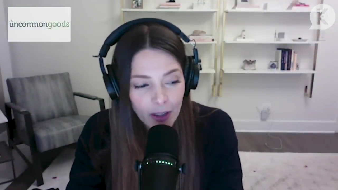 Ashley-Greene-dot-nl_TheTwilightEffect-TwilightCostumeDesignerWendyChuck0906.jpg Ashley-Greene-dot-nl_TheTwilightEffect-TwilightCostumeDesignerWendyChuck0906.jpg