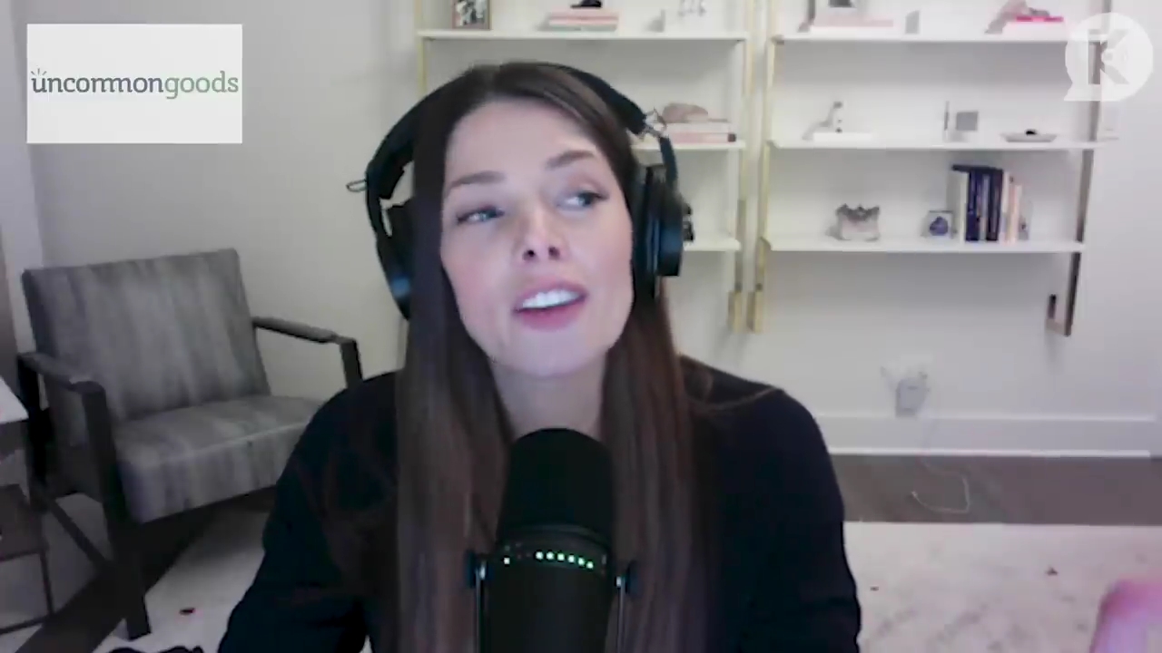 Ashley-Greene-dot-nl_TheTwilightEffect-TwilightCostumeDesignerWendyChuck0909.jpg Ashley-Greene-dot-nl_TheTwilightEffect-TwilightCostumeDesignerWendyChuck0909.jpg