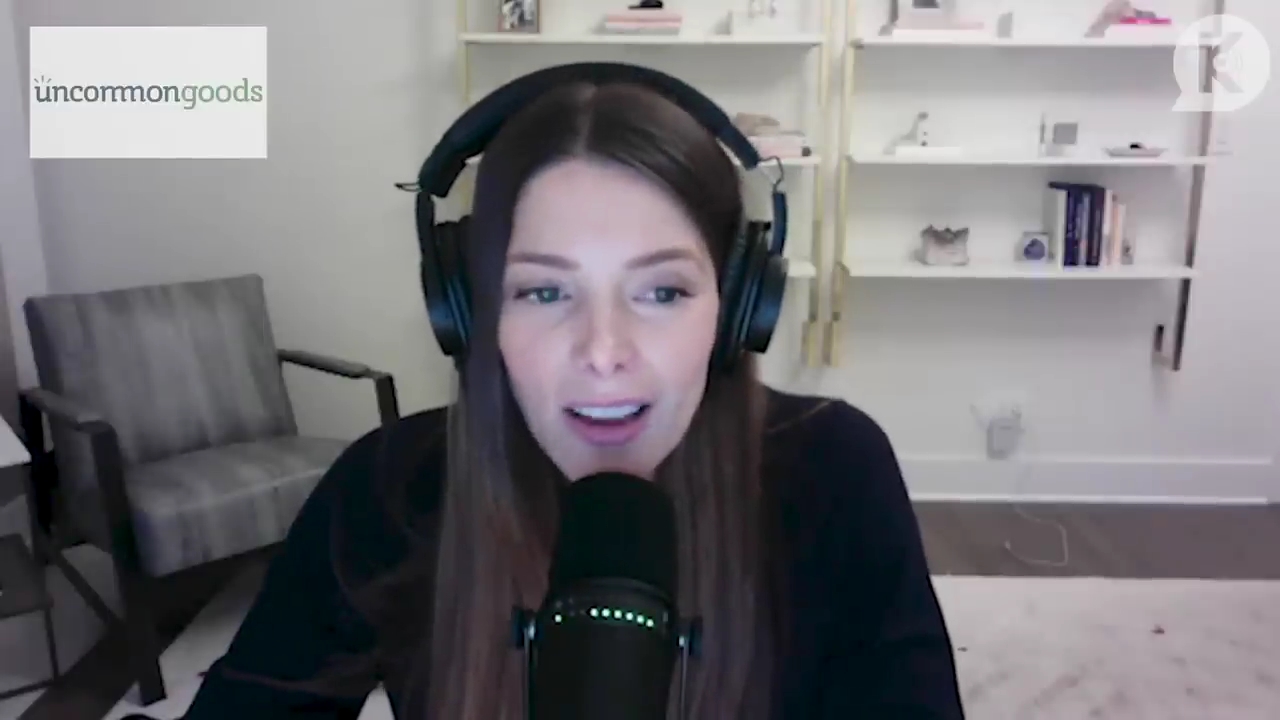 Ashley-Greene-dot-nl_TheTwilightEffect-TwilightCostumeDesignerWendyChuck0924.jpg Ashley-Greene-dot-nl_TheTwilightEffect-TwilightCostumeDesignerWendyChuck0924.jpg