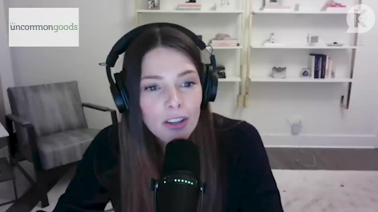 Ashley-Greene-dot-nl_TheTwilightEffect-TwilightCostumeDesignerWendyChuck0929.jpg Ashley-Greene-dot-nl_TheTwilightEffect-TwilightCostumeDesignerWendyChuck0929.jpg