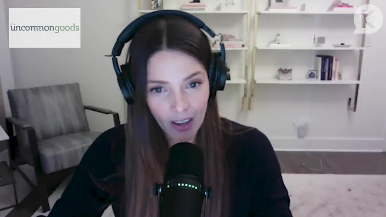 Ashley-Greene-dot-nl_TheTwilightEffect-TwilightCostumeDesignerWendyChuck0963.jpg Ashley-Greene-dot-nl_TheTwilightEffect-TwilightCostumeDesignerWendyChuck0963.jpg