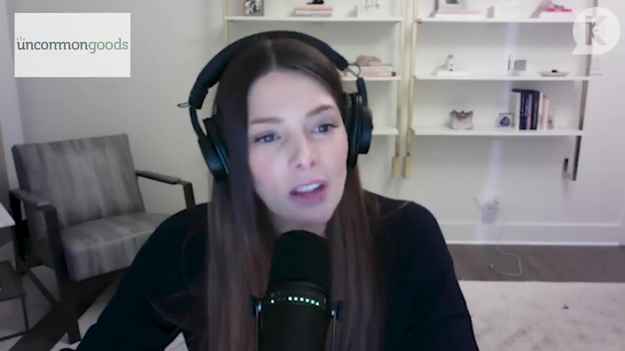 Ashley-Greene-dot-nl_TheTwilightEffect-TwilightCostumeDesignerWendyChuck0988.jpg Ashley-Greene-dot-nl_TheTwilightEffect-TwilightCostumeDesignerWendyChuck0988.jpg