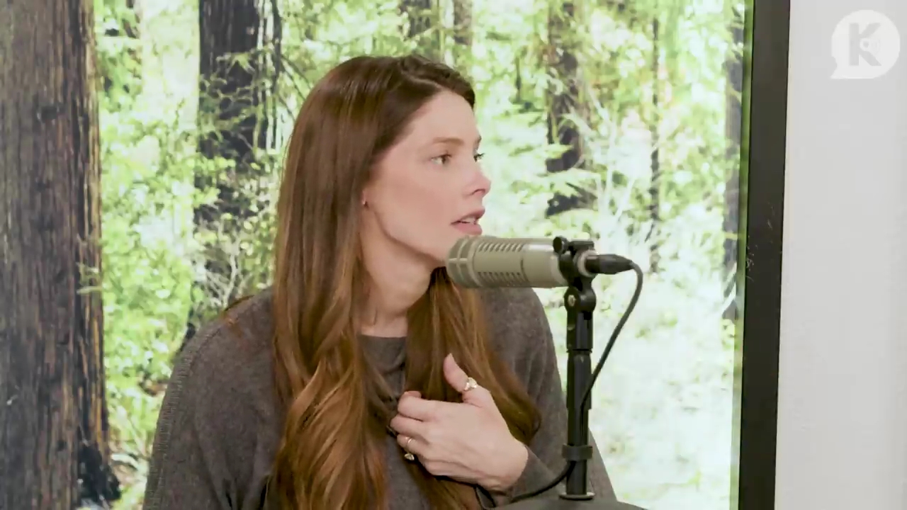 Ashley-Greene-dot-nl_TheTwilightEffect-TwilightCostumeDesignerWendyChuck1029.jpg Ashley-Greene-dot-nl_TheTwilightEffect-TwilightCostumeDesignerWendyChuck1029.jpg