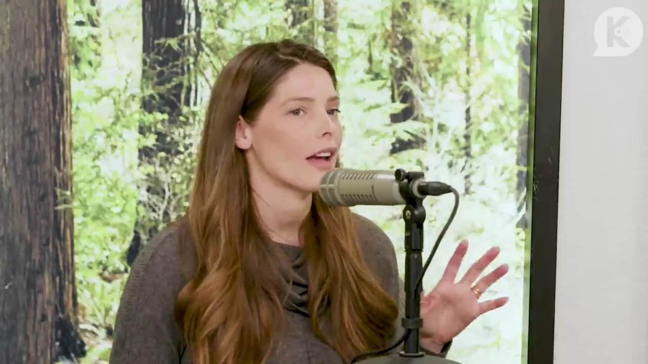 Ashley-Greene-dot-nl_TheTwilightEffect-TwilightCostumeDesignerWendyChuck1361.jpg Ashley-Greene-dot-nl_TheTwilightEffect-TwilightCostumeDesignerWendyChuck1361.jpg