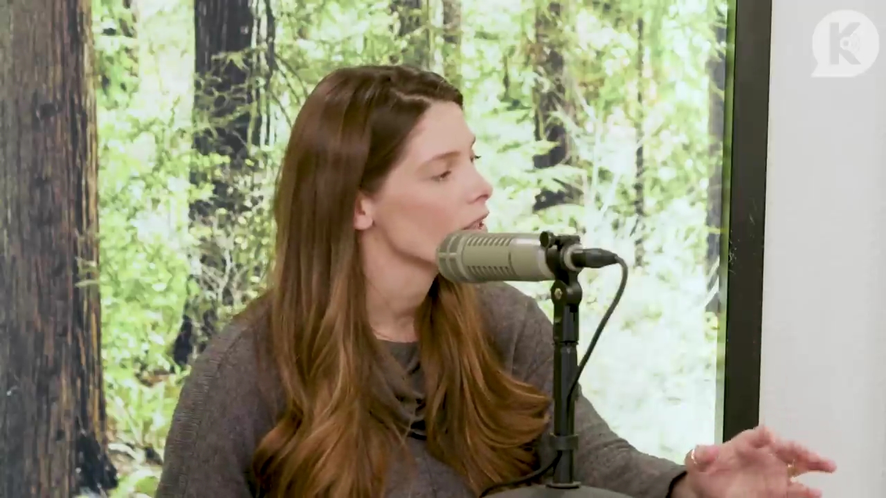 Ashley-Greene-dot-nl_TheTwilightEffect-TwilightCostumeDesignerWendyChuck1366.jpg Ashley-Greene-dot-nl_TheTwilightEffect-TwilightCostumeDesignerWendyChuck1366.jpg