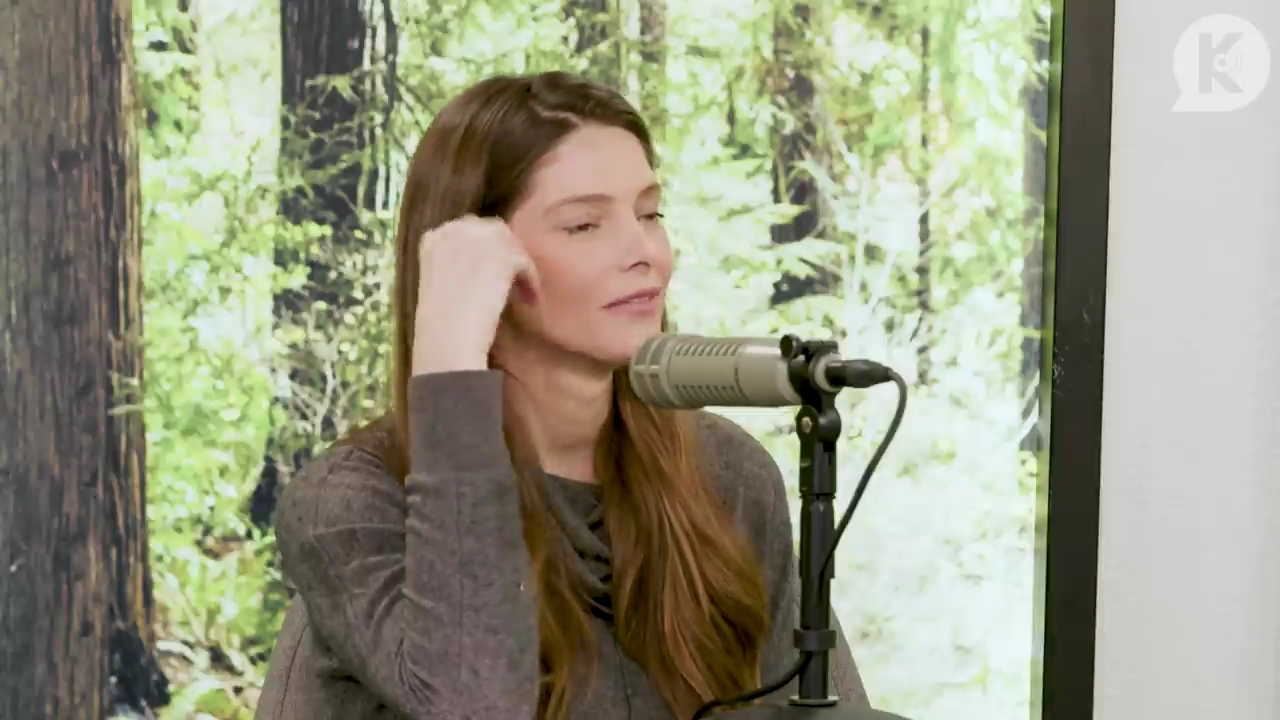 Ashley-Greene-dot-nl_TheTwilightEffect-TwilightCostumeDesignerWendyChuck1447.jpg Ashley-Greene-dot-nl_TheTwilightEffect-TwilightCostumeDesignerWendyChuck1447.jpg