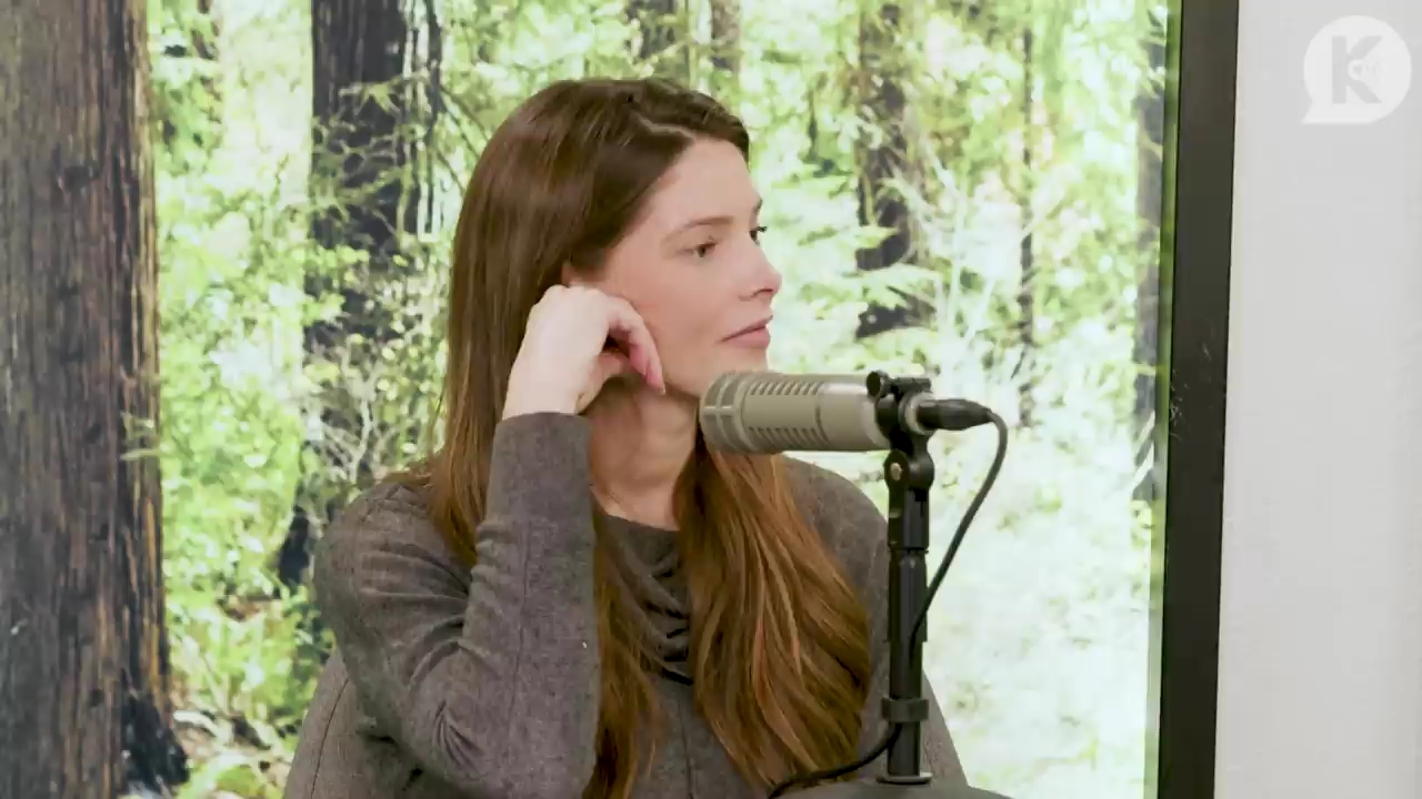 Ashley-Greene-dot-nl_TheTwilightEffect-TwilightCostumeDesignerWendyChuck1574.jpg Ashley-Greene-dot-nl_TheTwilightEffect-TwilightCostumeDesignerWendyChuck1574.jpg