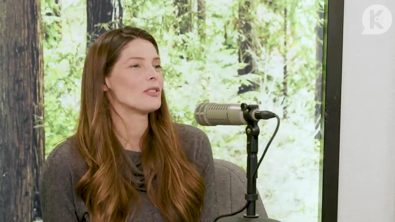 Ashley-Greene-dot-nl_TheTwilightEffect-TwilightCostumeDesignerWendyChuck1609.jpg Ashley-Greene-dot-nl_TheTwilightEffect-TwilightCostumeDesignerWendyChuck1609.jpg