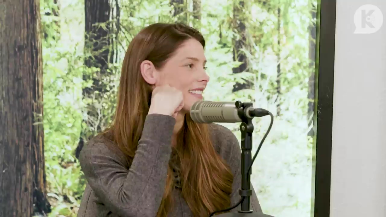 Ashley-Greene-dot-nl_TheTwilightEffect-TwilightCostumeDesignerWendyChuck1646.jpg Ashley-Greene-dot-nl_TheTwilightEffect-TwilightCostumeDesignerWendyChuck1646.jpg