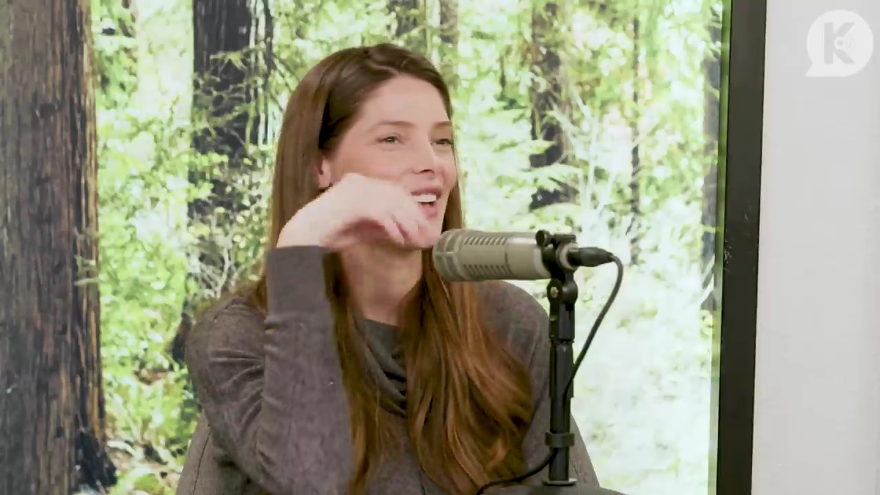 Ashley-Greene-dot-nl_TheTwilightEffect-TwilightCostumeDesignerWendyChuck1944.jpg Ashley-Greene-dot-nl_TheTwilightEffect-TwilightCostumeDesignerWendyChuck1944.jpg