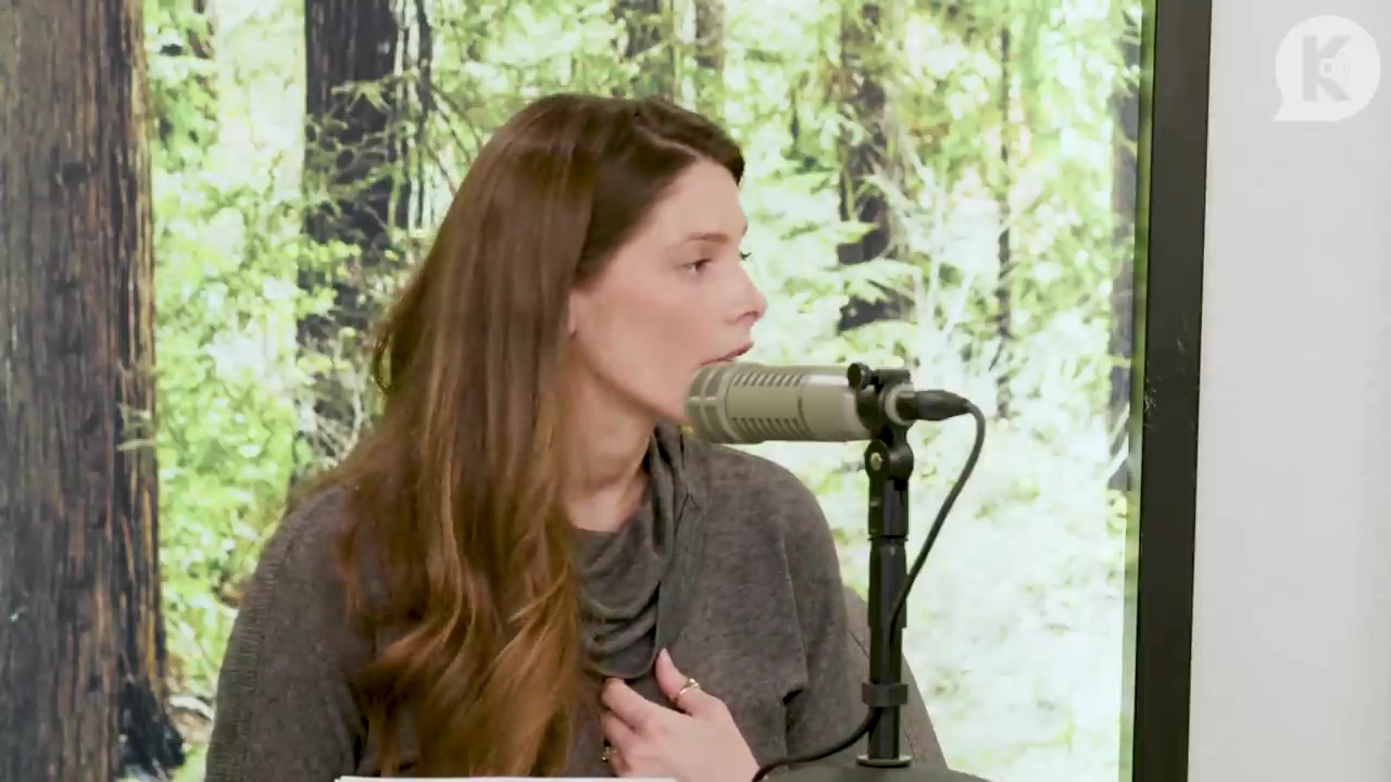 Ashley-Greene-dot-nl_TheTwilightEffect-TwilightCostumeDesignerWendyChuck2049.jpg Ashley-Greene-dot-nl_TheTwilightEffect-TwilightCostumeDesignerWendyChuck2049.jpg