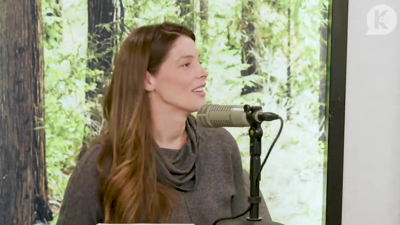 Ashley-Greene-dot-nl_TheTwilightEffect-TwilightCostumeDesignerWendyChuck2054.jpg Ashley-Greene-dot-nl_TheTwilightEffect-TwilightCostumeDesignerWendyChuck2054.jpg