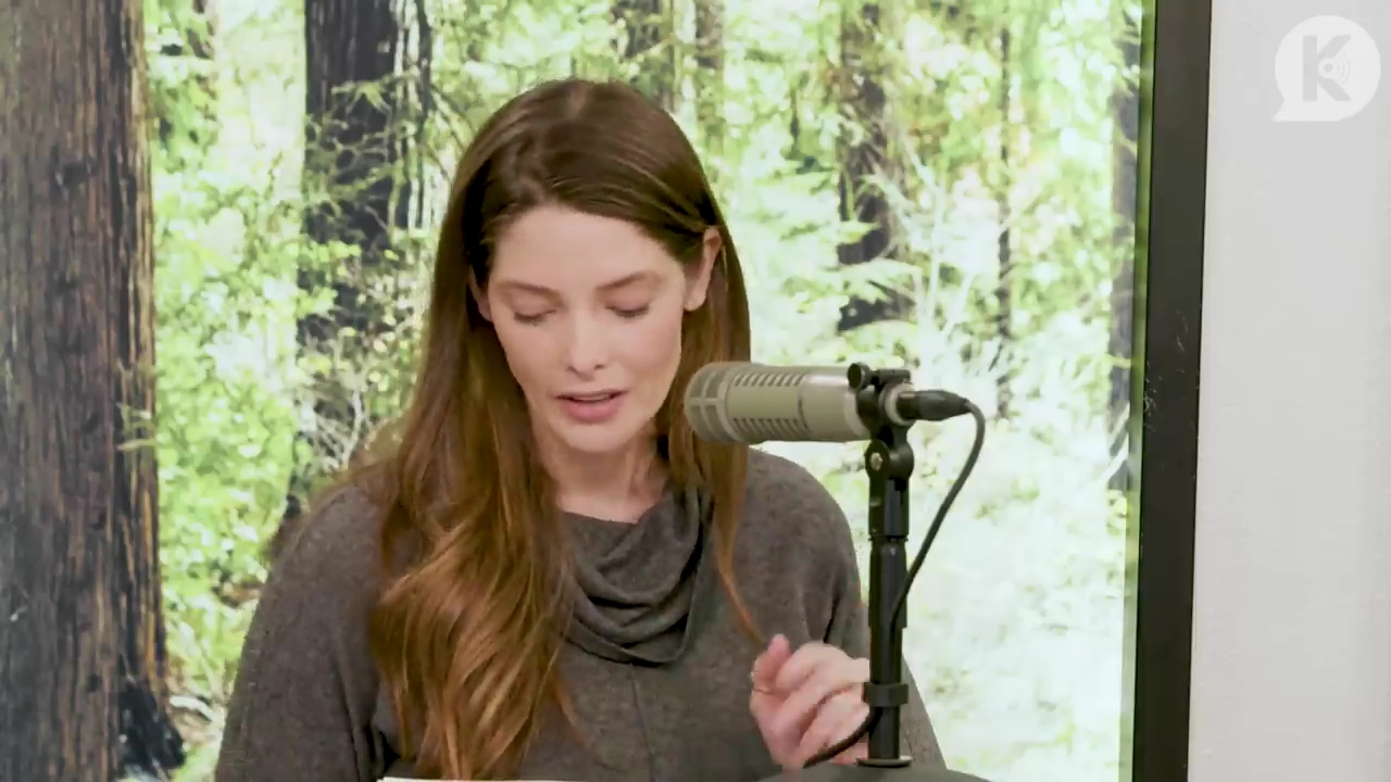 Ashley-Greene-dot-nl_TheTwilightEffect-TwilightCostumeDesignerWendyChuck2124.jpg Ashley-Greene-dot-nl_TheTwilightEffect-TwilightCostumeDesignerWendyChuck2124.jpg