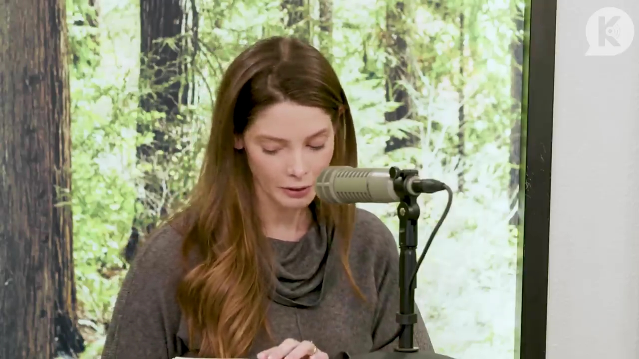 Ashley-Greene-dot-nl_TheTwilightEffect-TwilightCostumeDesignerWendyChuck2126.jpg Ashley-Greene-dot-nl_TheTwilightEffect-TwilightCostumeDesignerWendyChuck2126.jpg