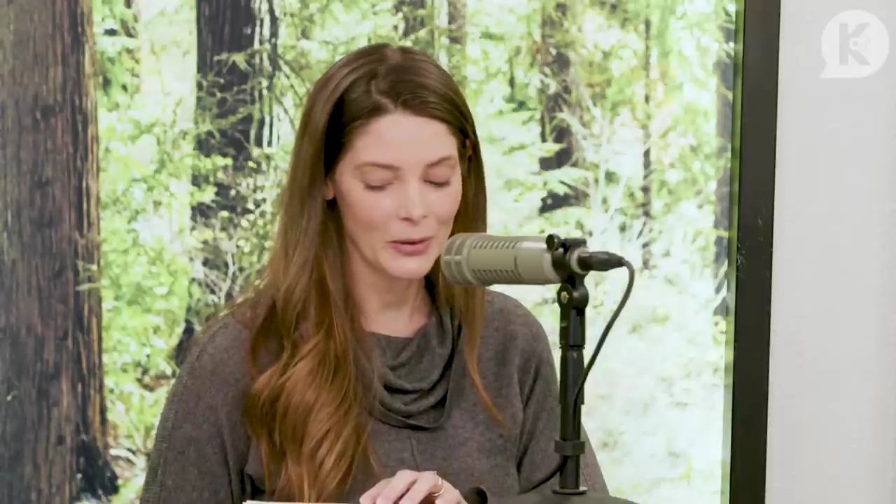 Ashley-Greene-dot-nl_TheTwilightEffect-TwilightCostumeDesignerWendyChuck2128.jpg Ashley-Greene-dot-nl_TheTwilightEffect-TwilightCostumeDesignerWendyChuck2128.jpg