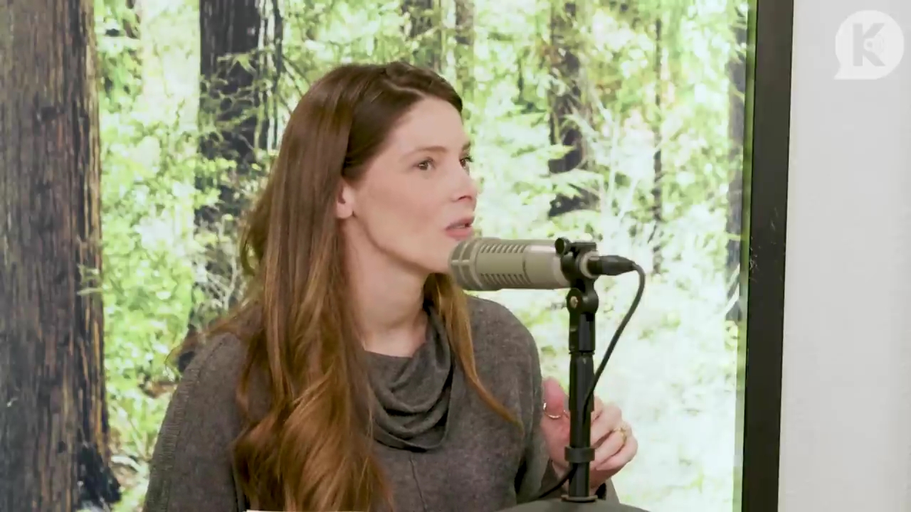 Ashley-Greene-dot-nl_TheTwilightEffect-TwilightCostumeDesignerWendyChuck2138.jpg Ashley-Greene-dot-nl_TheTwilightEffect-TwilightCostumeDesignerWendyChuck2138.jpg