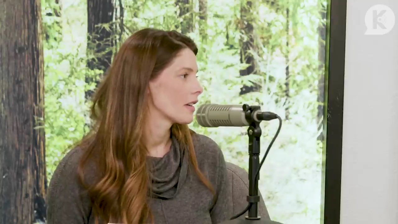 Ashley-Greene-dot-nl_TheTwilightEffect-TwilightCostumeDesignerWendyChuck2203.jpg Ashley-Greene-dot-nl_TheTwilightEffect-TwilightCostumeDesignerWendyChuck2203.jpg