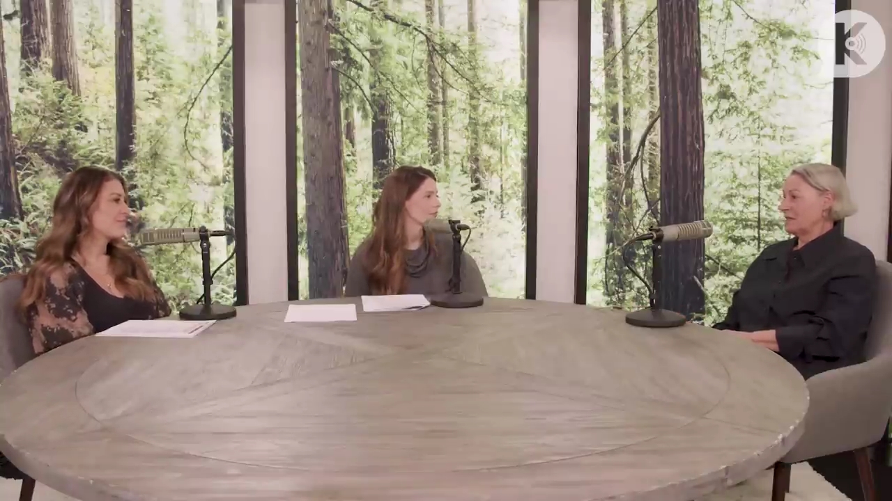 Ashley-Greene-dot-nl_TheTwilightEffect-TwilightCostumeDesignerWendyChuck2243.jpg Ashley-Greene-dot-nl_TheTwilightEffect-TwilightCostumeDesignerWendyChuck2243.jpg