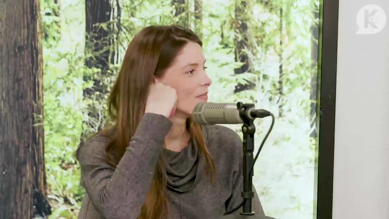 Ashley-Greene-dot-nl_TheTwilightEffect-TwilightCostumeDesignerWendyChuck2251.jpg Ashley-Greene-dot-nl_TheTwilightEffect-TwilightCostumeDesignerWendyChuck2251.jpg