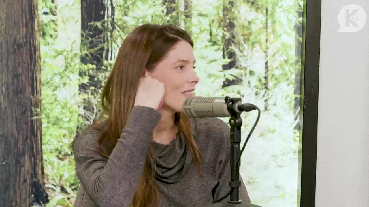 Ashley-Greene-dot-nl_TheTwilightEffect-TwilightCostumeDesignerWendyChuck2254.jpg Ashley-Greene-dot-nl_TheTwilightEffect-TwilightCostumeDesignerWendyChuck2254.jpg