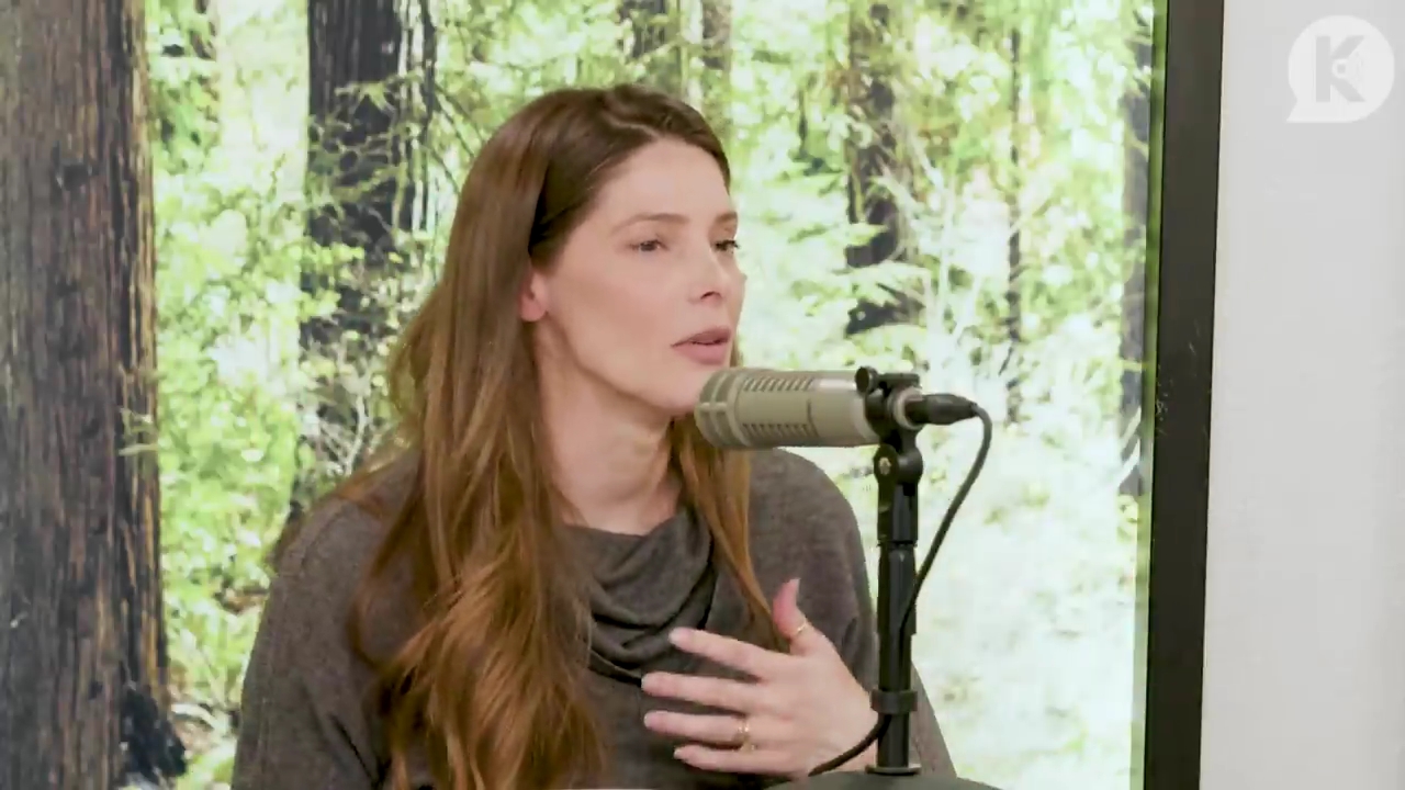 Ashley-Greene-dot-nl_TheTwilightEffect-TwilightCostumeDesignerWendyChuck2263.jpg Ashley-Greene-dot-nl_TheTwilightEffect-TwilightCostumeDesignerWendyChuck2263.jpg