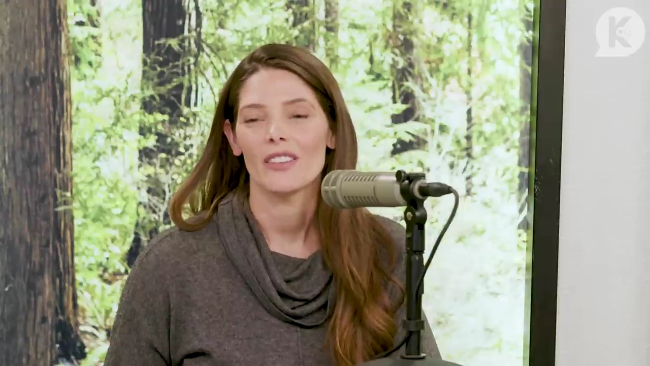 Ashley-Greene-dot-nl_TheTwilightEffect-TwilightCostumeDesignerWendyChuck2620.jpg Ashley-Greene-dot-nl_TheTwilightEffect-TwilightCostumeDesignerWendyChuck2620.jpg