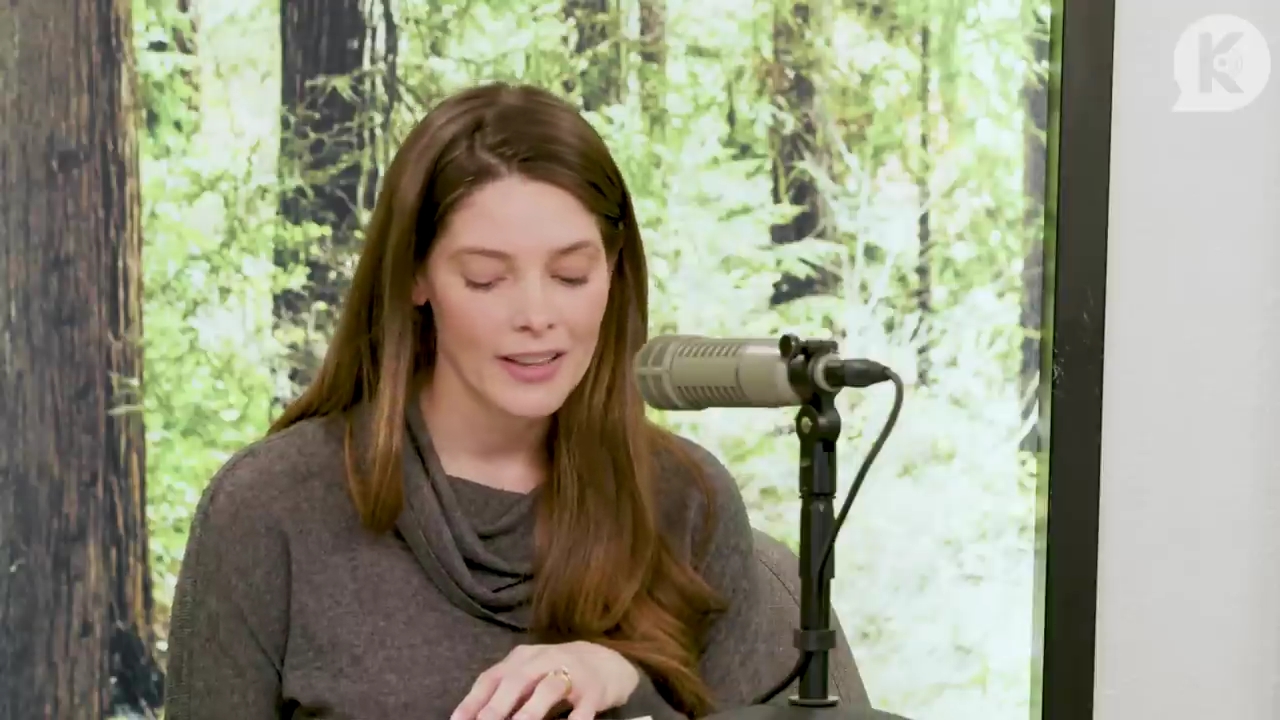 Ashley-Greene-dot-nl_TheTwilightEffect-TwilightCostumeDesignerWendyChuck2692.jpg Ashley-Greene-dot-nl_TheTwilightEffect-TwilightCostumeDesignerWendyChuck2692.jpg