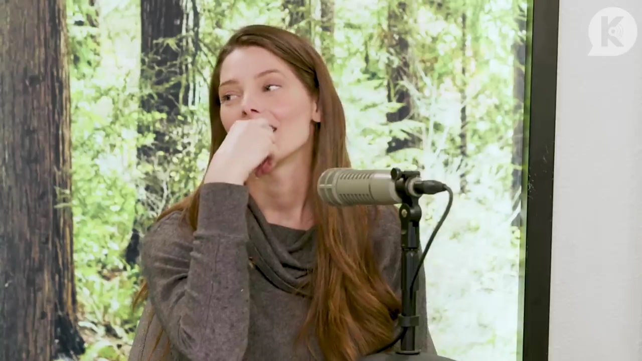 Ashley-Greene-dot-nl_TheTwilightEffect-TwilightCostumeDesignerWendyChuck2907.jpg Ashley-Greene-dot-nl_TheTwilightEffect-TwilightCostumeDesignerWendyChuck2907.jpg