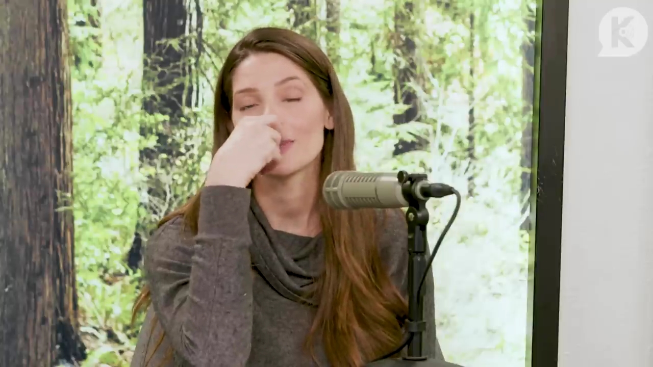 Ashley-Greene-dot-nl_TheTwilightEffect-TwilightCostumeDesignerWendyChuck2911.jpg Ashley-Greene-dot-nl_TheTwilightEffect-TwilightCostumeDesignerWendyChuck2911.jpg