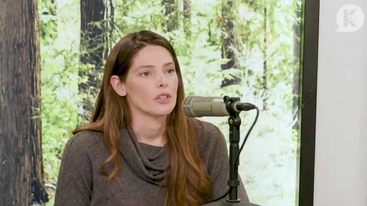 Ashley-Greene-dot-nl_TheTwilightEffect-TwilightCostumeDesignerWendyChuck2973.jpg Ashley-Greene-dot-nl_TheTwilightEffect-TwilightCostumeDesignerWendyChuck2973.jpg