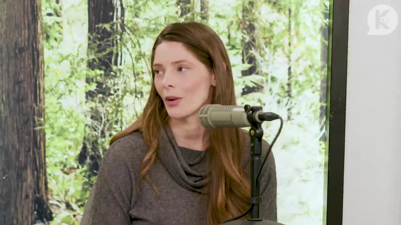 Ashley-Greene-dot-nl_TheTwilightEffect-TwilightCostumeDesignerWendyChuck2984.jpg Ashley-Greene-dot-nl_TheTwilightEffect-TwilightCostumeDesignerWendyChuck2984.jpg