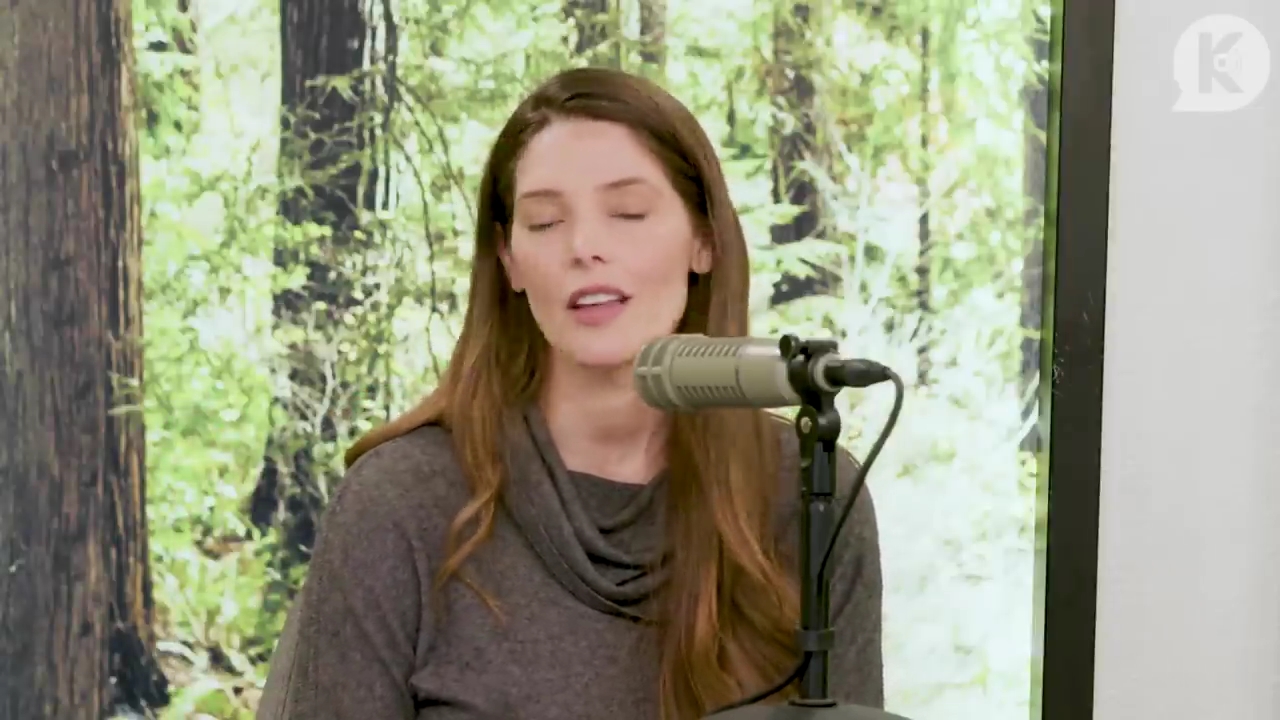 Ashley-Greene-dot-nl_TheTwilightEffect-TwilightCostumeDesignerWendyChuck2985.jpg Ashley-Greene-dot-nl_TheTwilightEffect-TwilightCostumeDesignerWendyChuck2985.jpg