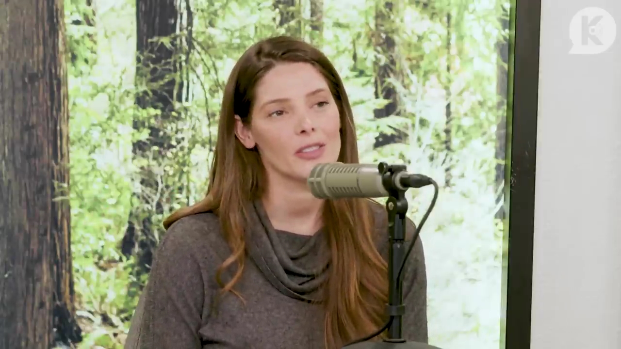 Ashley-Greene-dot-nl_TheTwilightEffect-TwilightCostumeDesignerWendyChuck2986.jpg Ashley-Greene-dot-nl_TheTwilightEffect-TwilightCostumeDesignerWendyChuck2986.jpg