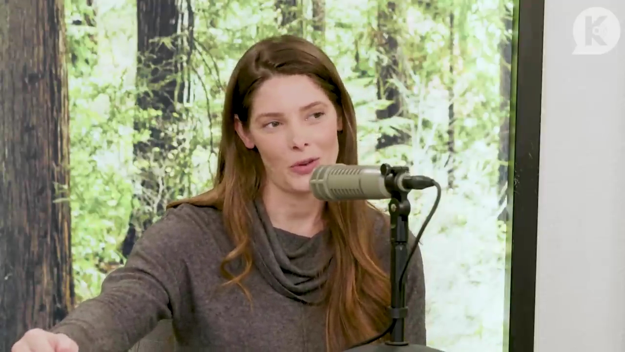 Ashley-Greene-dot-nl_TheTwilightEffect-TwilightCostumeDesignerWendyChuck2993.jpg Ashley-Greene-dot-nl_TheTwilightEffect-TwilightCostumeDesignerWendyChuck2993.jpg