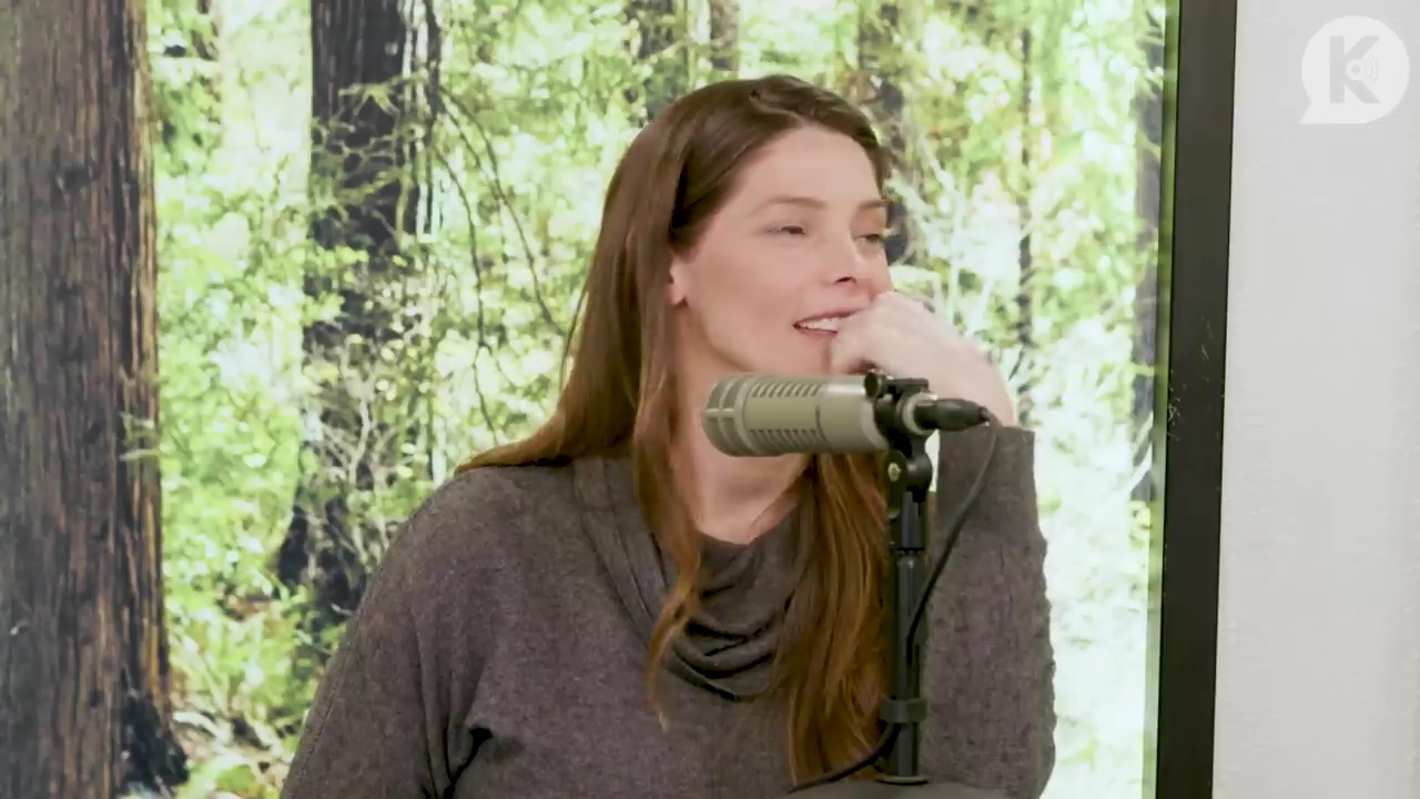 Ashley-Greene-dot-nl_TheTwilightEffect-TwilightCostumeDesignerWendyChuck3024.jpg Ashley-Greene-dot-nl_TheTwilightEffect-TwilightCostumeDesignerWendyChuck3024.jpg