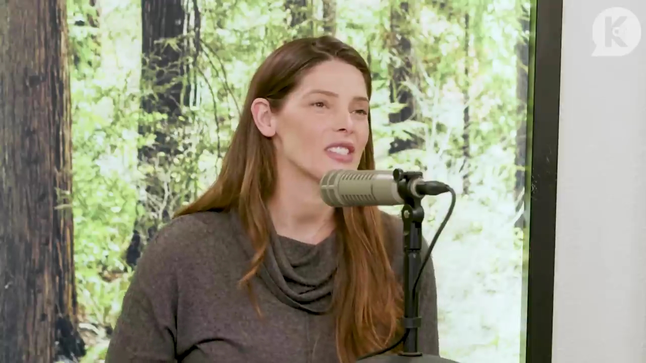 Ashley-Greene-dot-nl_TheTwilightEffect-TwilightCostumeDesignerWendyChuck3058.jpg Ashley-Greene-dot-nl_TheTwilightEffect-TwilightCostumeDesignerWendyChuck3058.jpg